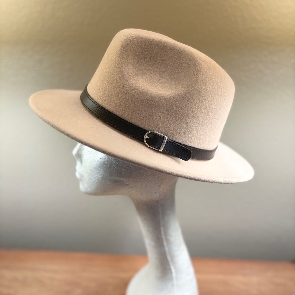 Fedora Classic Unisex Beige Adjustable Wool Hat, with Buckle Brown Trim